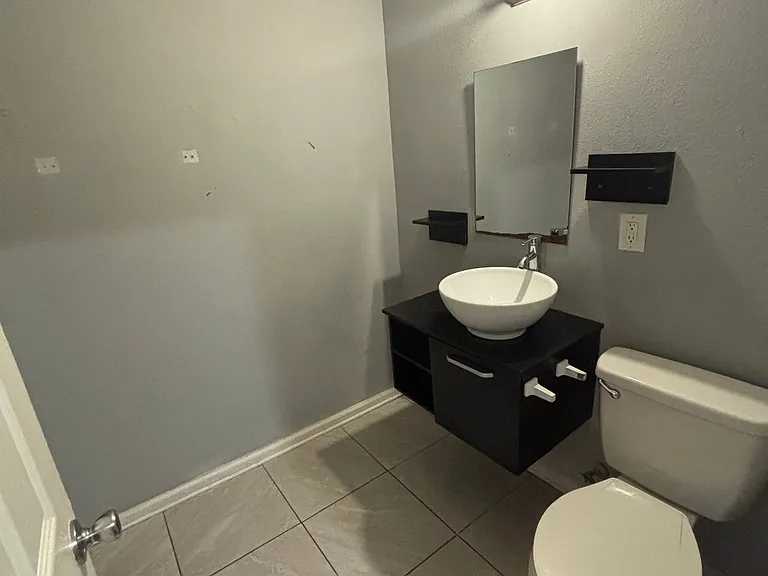 403.5 Egan St #403.5 — Photo 7
