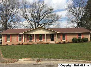 1402 Puckett Ave SW, Decatur, AL 35601