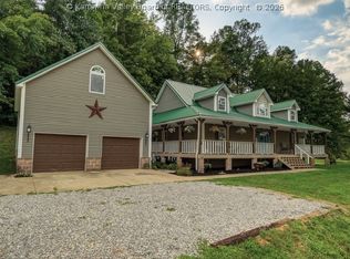 2337 Hutchinson Branch Rd, Kenova, WV 25530