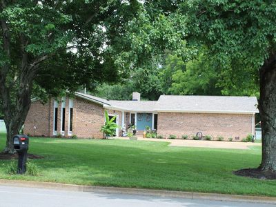 1100 5th Ave, Lawrenceburg, TN, 38464