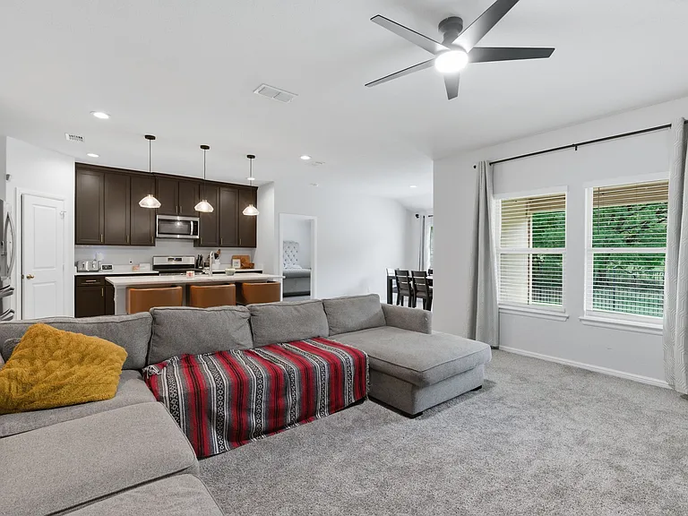 16308 Caledonia Ct — Photo 24