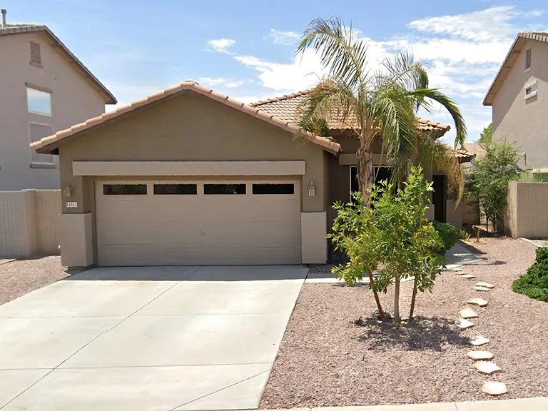 12513 W Adams St — Photo 18