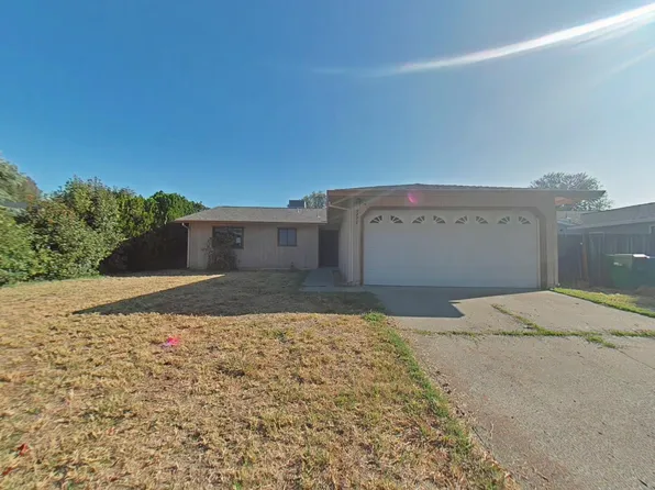 3425 Daily Ct, Anderson, CA 96007