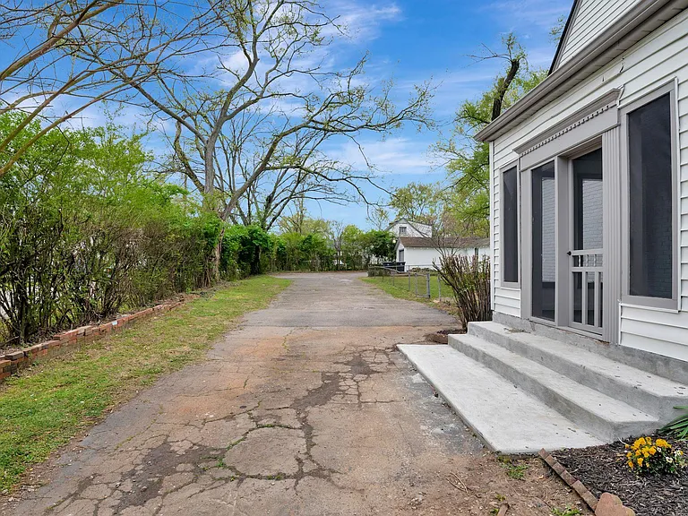 266 Neelys Bend Rd — Photo 41
