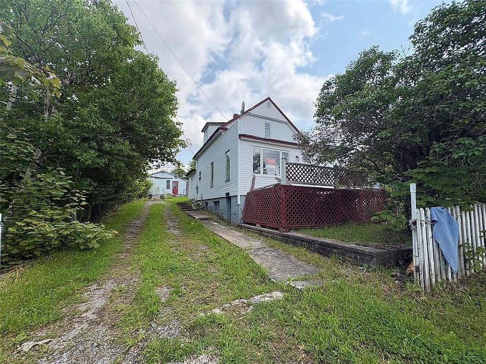 1st image of 23 Woodcrest Avenue