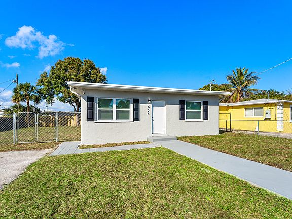 2nd image of 656 W 6th Street