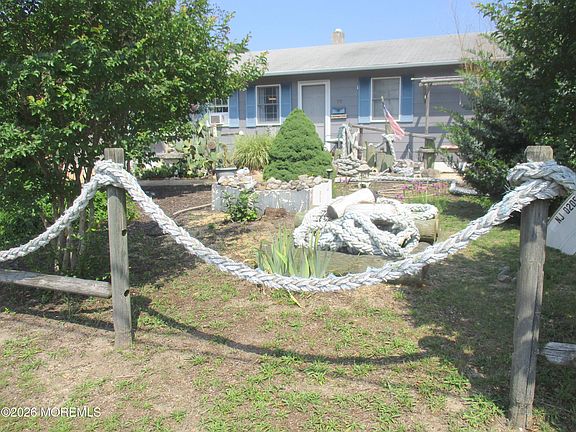 2nd image of 77 Lakeland Drive