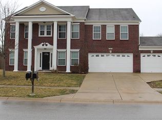 621 Fireside Dr, Greenwood, IN 46143