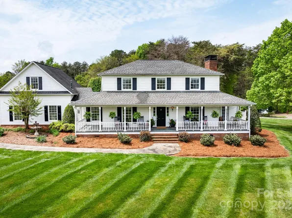 8698 Rocky River Rd, Harrisburg, NC 28075