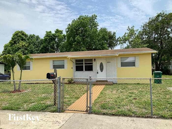 1st image of 2242 NW 195th St