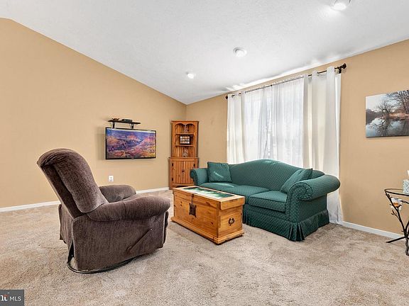 5th image of 9348 Windbell Way