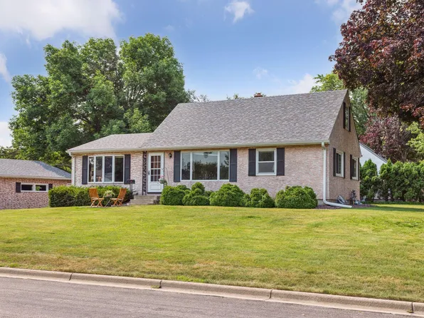 3622 Upper 71st St E, Inver Grove Heights, MN 55076