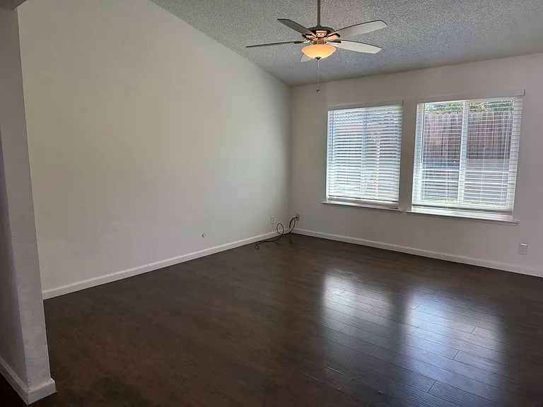 3789 Rock Island Dr — Photo 5