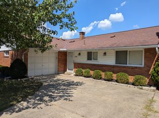 3084 Stanwin Pl, Cincinnati, OH 45241