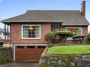 4135 NE Cesar E Chavez Blvd, Portland, OR 97211