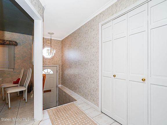 5th image of 82 Birch Rd