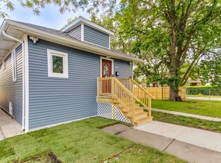 1053 W 104th Pl, Chicago, IL 60643