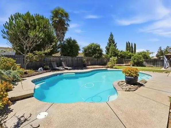 754 Corvey Cir, Galt, CA 95632