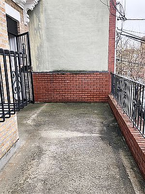 3rd image of 28-23 43rd St Unit 3