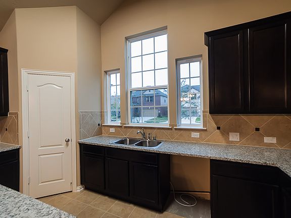 4th image of 9715 Clanton Pines Dr