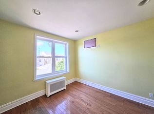 1262 64th St FLOOR 2, Brooklyn, NY 11219