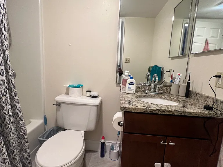 434 Franklin St #2 — Photo 30