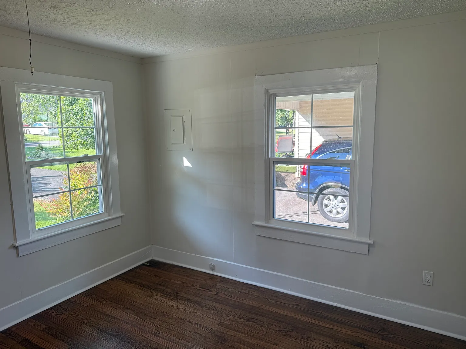 2 bed, 899 sqft, $1,300 — Photo 4