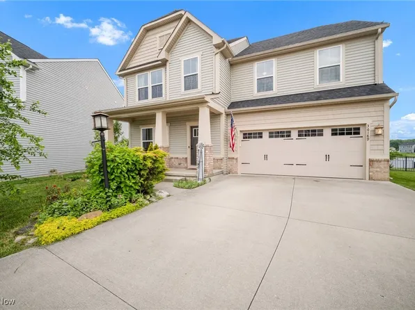 36189 Waterscape Ct, North Ridgeville, OH 44039