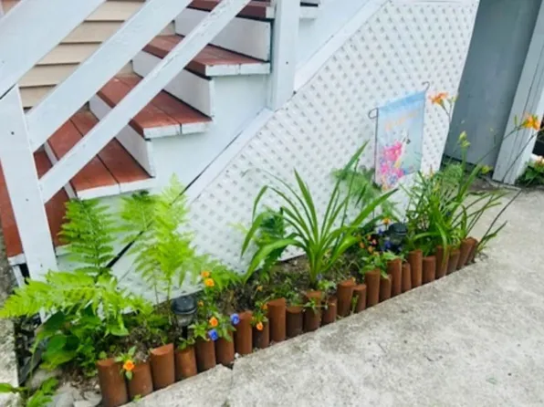 (undisclosed Address), Roslindale, MA 02131