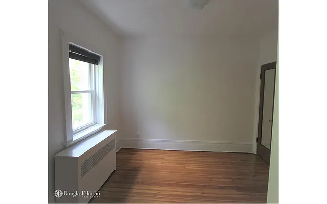 Rented by Douglas Elliman | media 8