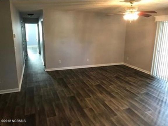 3rd image of 116 Breezewood Dr APT D