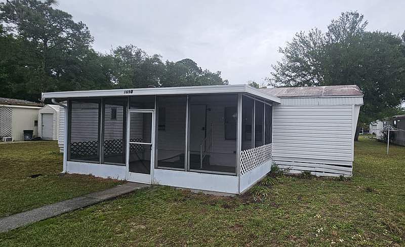 1st image of 1692 Timber Ridge Cir #R1692