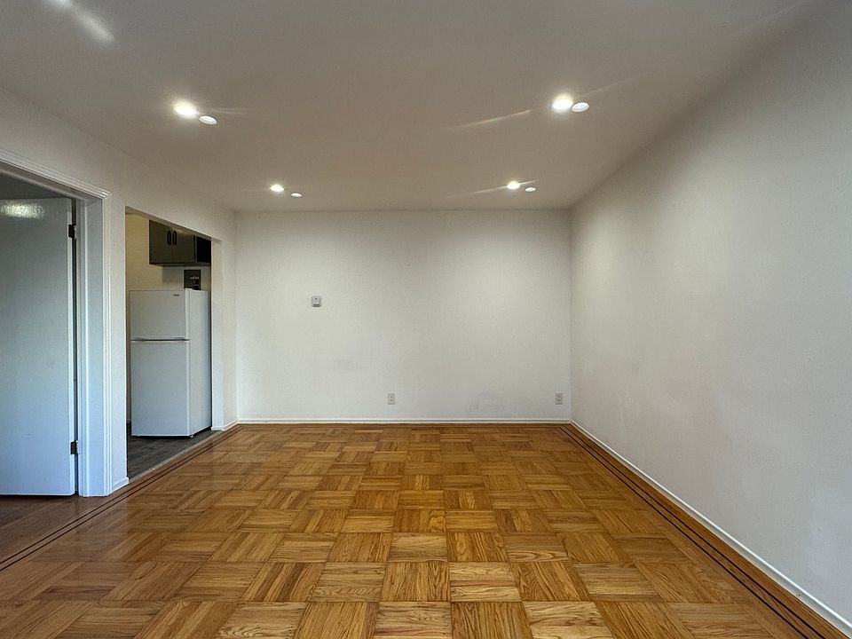 1st image of 717 6th Ave Unit B