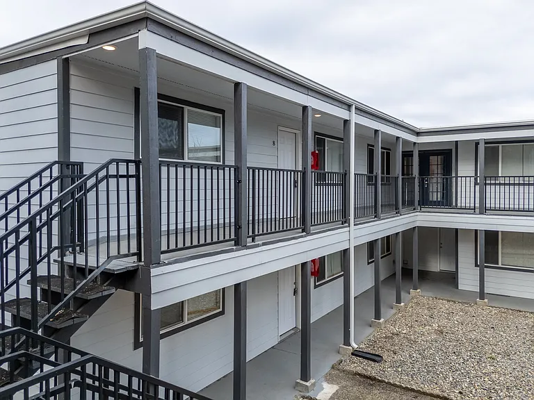 Melody Apartments — Photo 9
