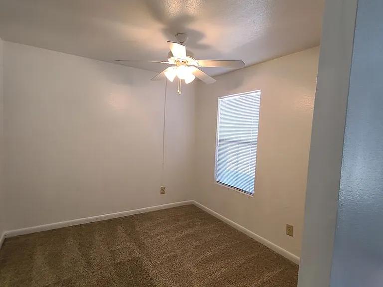 Trails of Timber Creek Apartments — Photo 9