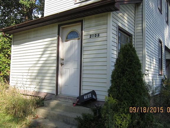 4th image of 2108 Concord Ave