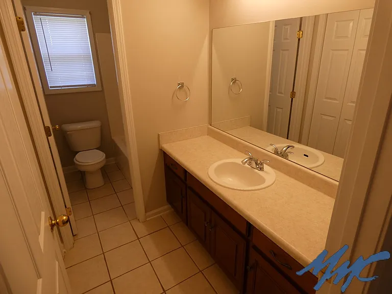8001 Minehead Dr — Photo 21