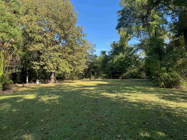 125 Helen St, Westlake, LA 70669