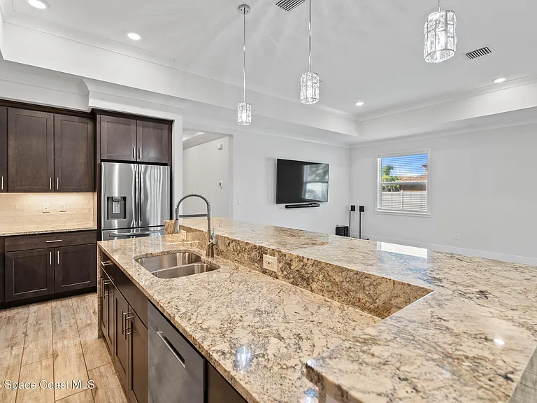 82 Hubble Ln — Photo 14