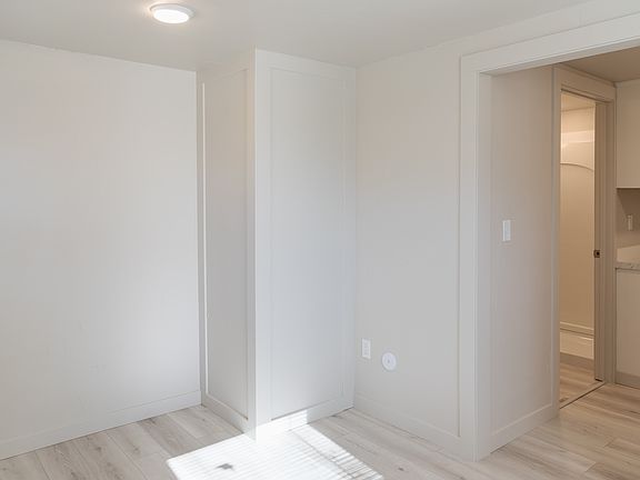 2nd image of 439 SE 2nd St #11547993