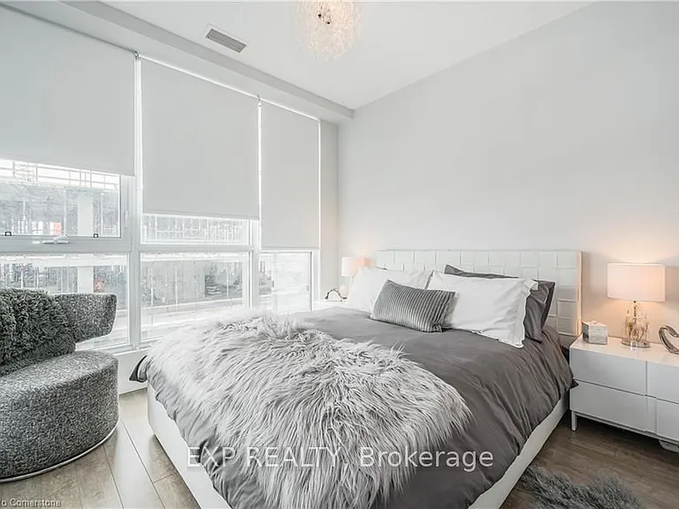 100 Garment St #507 — Photo 16