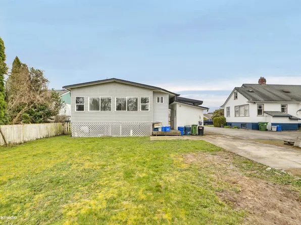 9610 Hazel St, Chilliwack, BC V2P 5N9