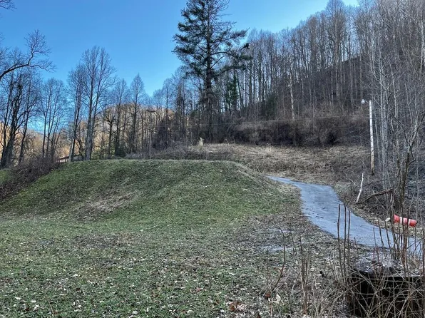 3416 Forest Hills Rd, Forest Hills, KY 41527