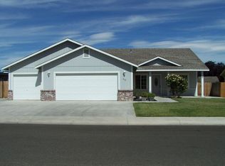 848 Noel Ln, Fallon, NV 89406