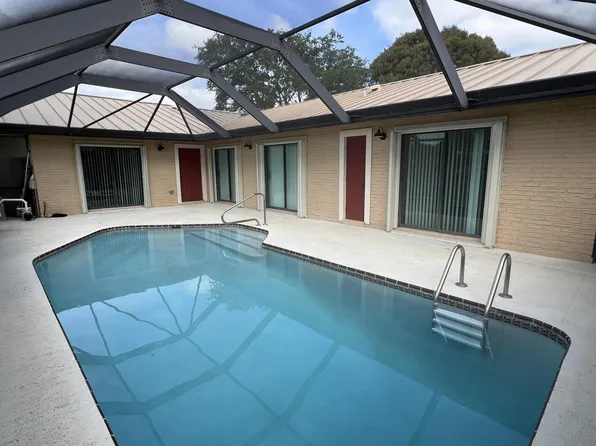 5927 Golden Eagle Circle, Palm Beach Gardens, FL 33418