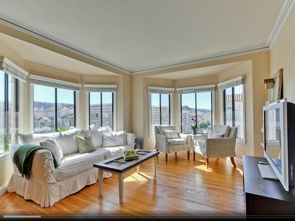 1st image of 1890 Jefferson St APT 302