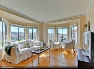 1890 Jefferson St APT 302, San Francisco, CA 94123