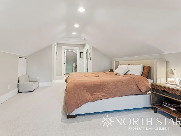 2224 NE 46th Ave — Photo 27