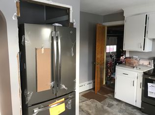 7 1/2 Fairview Ave, Dover, NH 03820