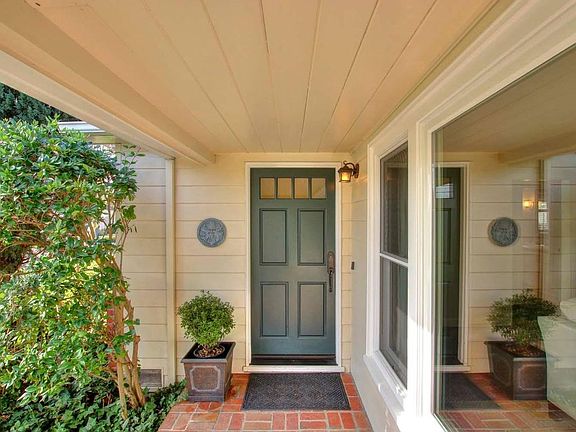 5th image of 3917 Cayente Way